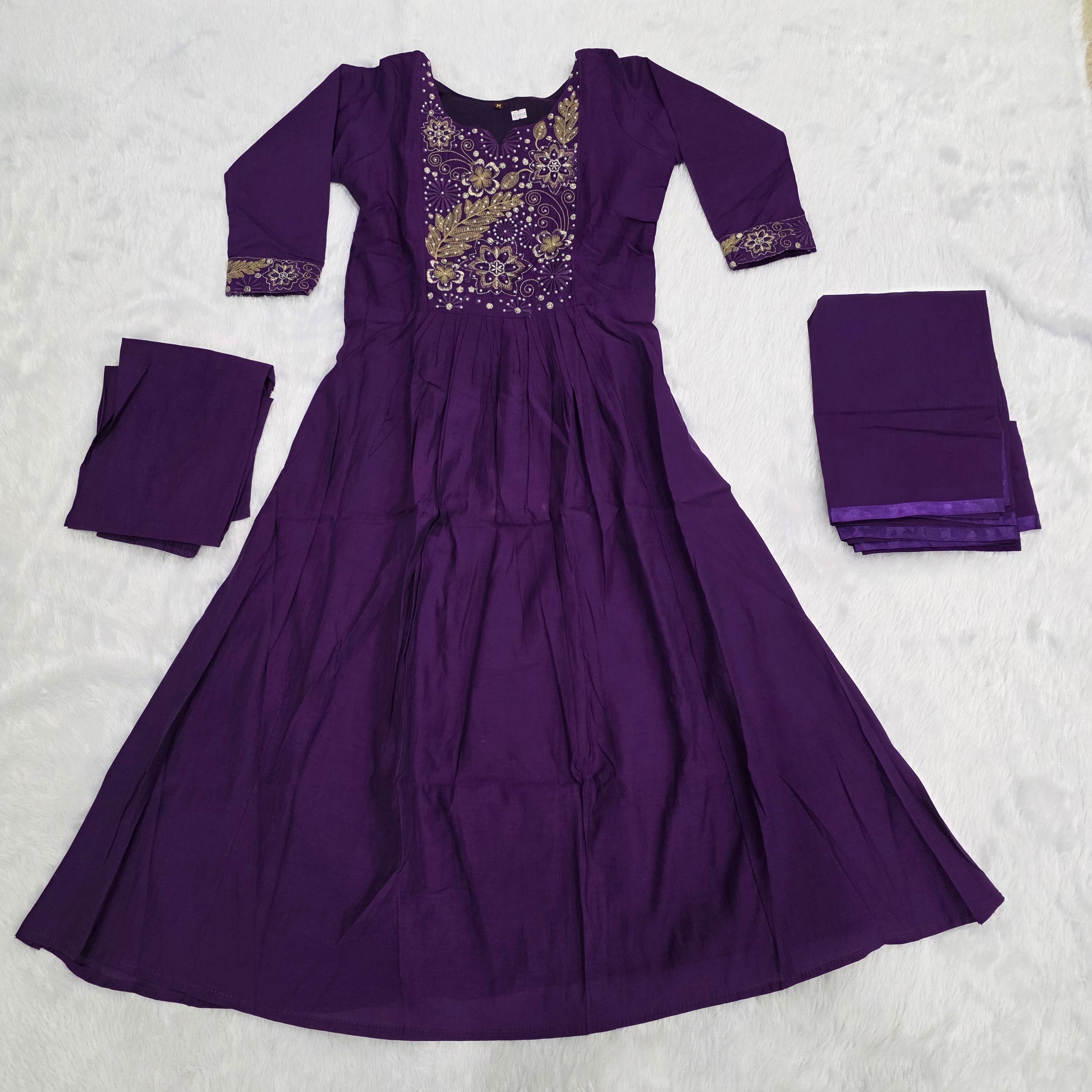 Mulchanderi 3 Piece Set